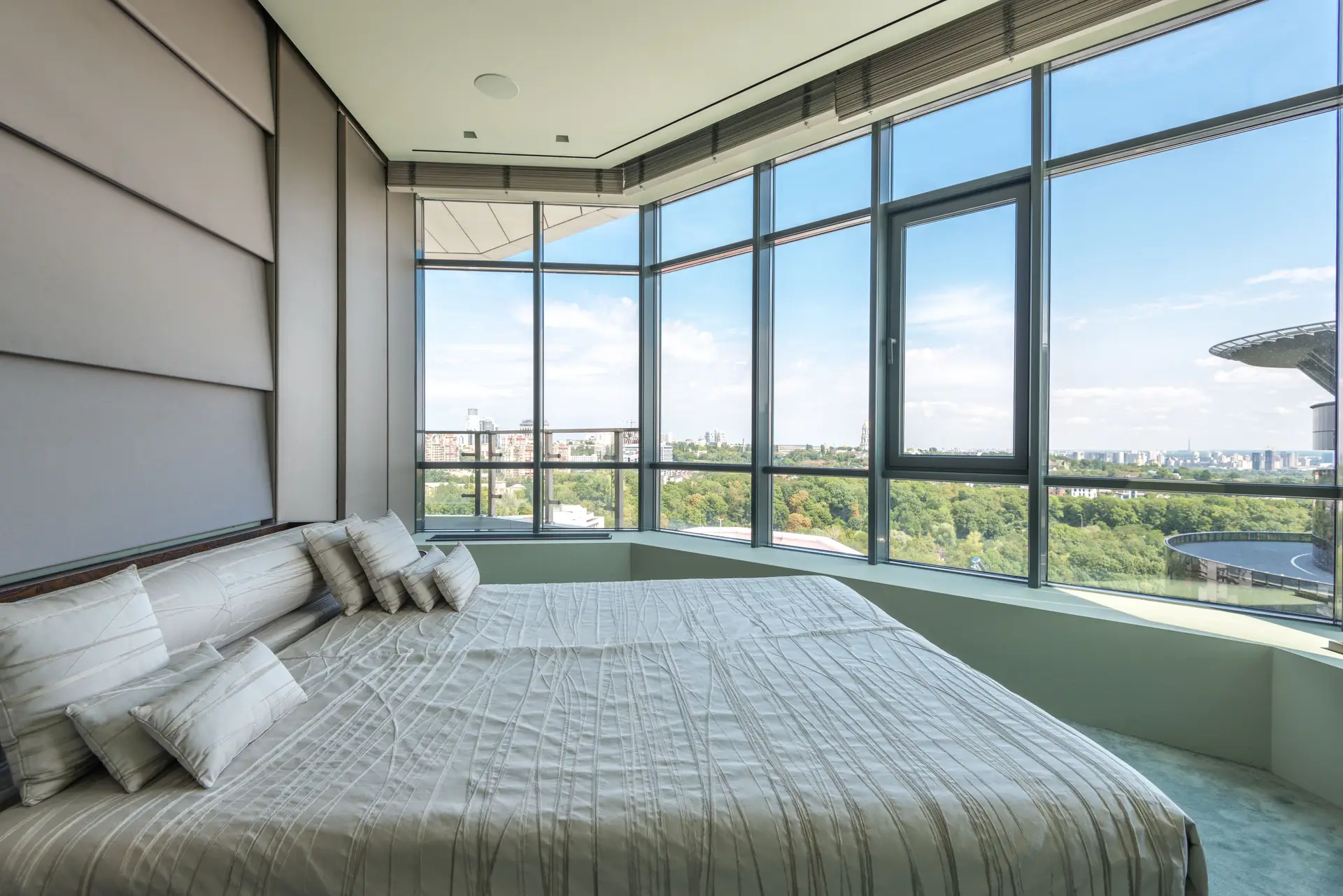 Signature Penthouse